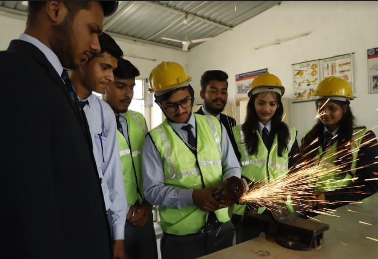 Poornima University Jaipur Labs & Activities photo 21